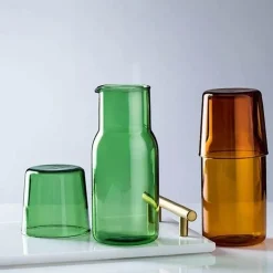 550 ml Wasserkaraffe mit Glas-Set für den Nachttisch – Blau, Bernstein, Blaugrün, Grau