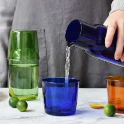 550 ml Wasserkaraffe mit Glas-Set für den Nachttisch – Blau, Bernstein, Blaugrün, Grau