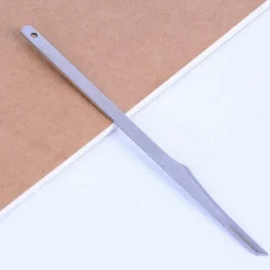 Abgestorbene Hautentferner – Pediküre-Tool für glatte Füße