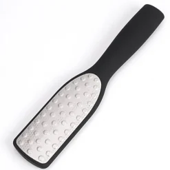 Abgestorbene Hautzellen entfernen - Professionelles Fußpflege-Peeling