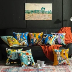 Abstrakter Weihnachtskissenbezug - Sofadekor im Picasso-Stil