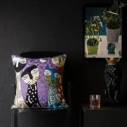 Abstrakter Weihnachtskissenbezug - Sofadekor im Picasso-Stil