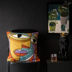 Abstrakter Weihnachtskissenbezug - Sofadekor im Picasso-Stil