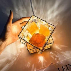 Ambient Crystal Cube Light - Schimmernde Stimmungslampe