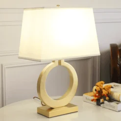 Americana Tischlampe - Vintage Amerikanische Dekorbeleuchtung