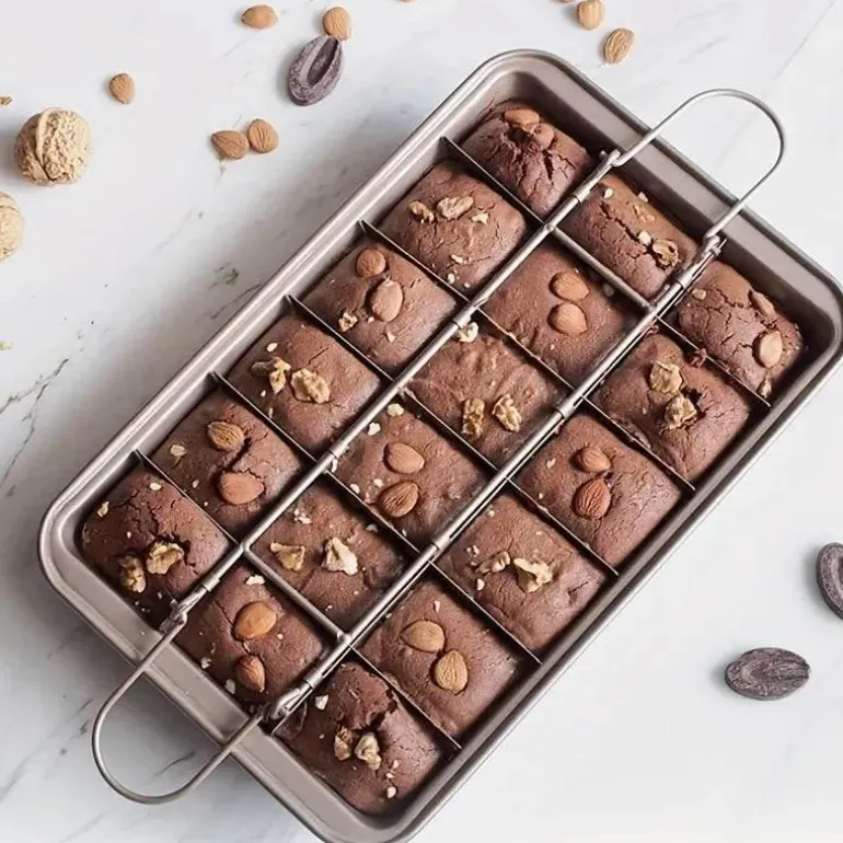 Antihaftbeschichtete Brownie-Pfanne – Brisé-Backblech für einfaches Herauslösen