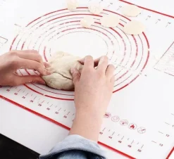 Antihaftbeschichtete Pizza-Backmatten aus Silikon – wiederverwendbare Backbleche