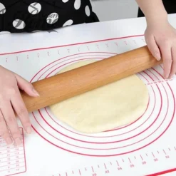 Antihaftbeschichtete Pizza-Backmatten aus Silikon – wiederverwendbare Backbleche