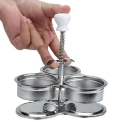 Antihaftbeschichteter Eierkocher aus Edelstahl. Müheloses Pochieren von Eiern