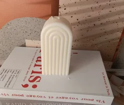 Aromara Arched Soy Scented Candle – Freesia, Rose & Wild Bluebell