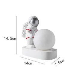 Astronaut Table Lamp - Minimal Resin Design