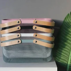 Aufbewahrungskorb aus Eisengeflecht mit Holzgriff – stilvoller Organizer für Küche und Bad