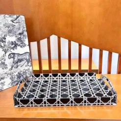 Aufbewahrungstablett aus Rattan – Eleganter Küchen-Organizer aus Acryl