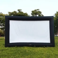 Aufblasbare Outdoor-Filmleinwand – Perfekt für den Filmabend