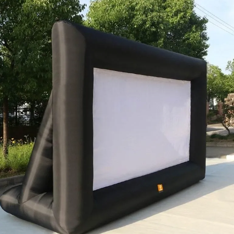 Aufblasbare Outdoor-Filmleinwand – Perfekt für den Filmabend