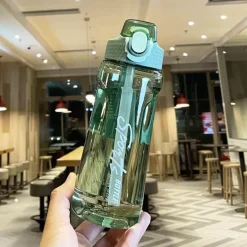 Auslaufsichere Wasserflasche – Easy Lock Design