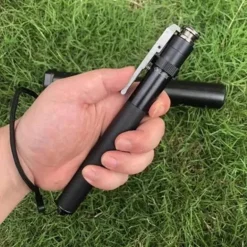 Ausziehbarer Selbstverteidigungsstock - Persönliches Schutzwerkzeug