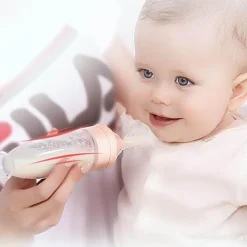 Baby-Flasche – Löffelaufsatz für einfaches Füttern