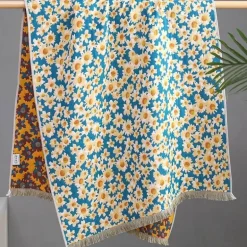 Badetuch aus Baumwolle mit Blumenmuster – Handtuch mit Country-Blumen-Design