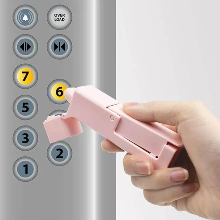 Berührungsloses Hygienetool – Tragbarer Knopfdrücker für mehr Sicherheit