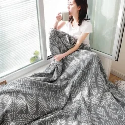 Überwurfdecke aus Baumwollgaze – weiche Sommertagesdecke für Schlafsäle und Sofas