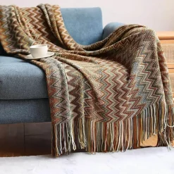 Überwurfdecke im Bohemian-Stil mit Streifenmuster – gemütliche Tagesdecke mit Quasten für Sofa oder Bett