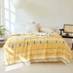 Böhmische Baumwoll-Überwurfdecke – vierlagige Gaze-Tagesdecke mit Quasten