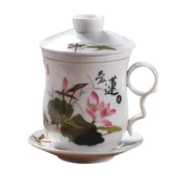 Blau-weiße Teetasse aus Porzellan mit Deckel und Filter