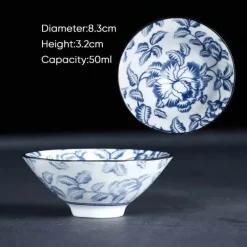 Blau-weiße Teetasse aus Porzellan – japanische Espressotasse