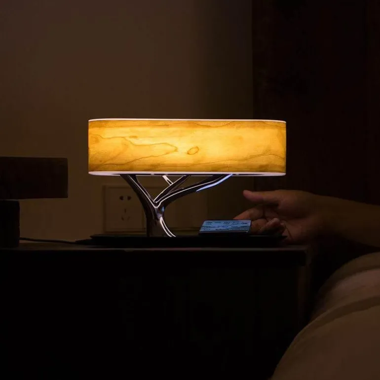 Bluetooth-Lautsprecherlampe – Schreibtischlampe im Baumdesign