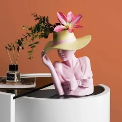 Blumentopf - Hübsche Frau Pflanzgefäß Statue