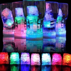 Bunte LED-Eiswürfel – Leuchtende, wasseraktivierte Partydekoration