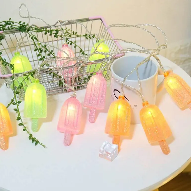 Bunte LED-Lichterkette mit Eis am Stiel – festliche Weihnachtsdekoration