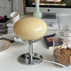 Bunte Macaron-Glas-Tischlampe – dekorative Akzentbeleuchtung