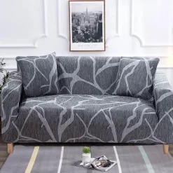 Bunter rutschfester Sofabezug – moderner Möbelschutz