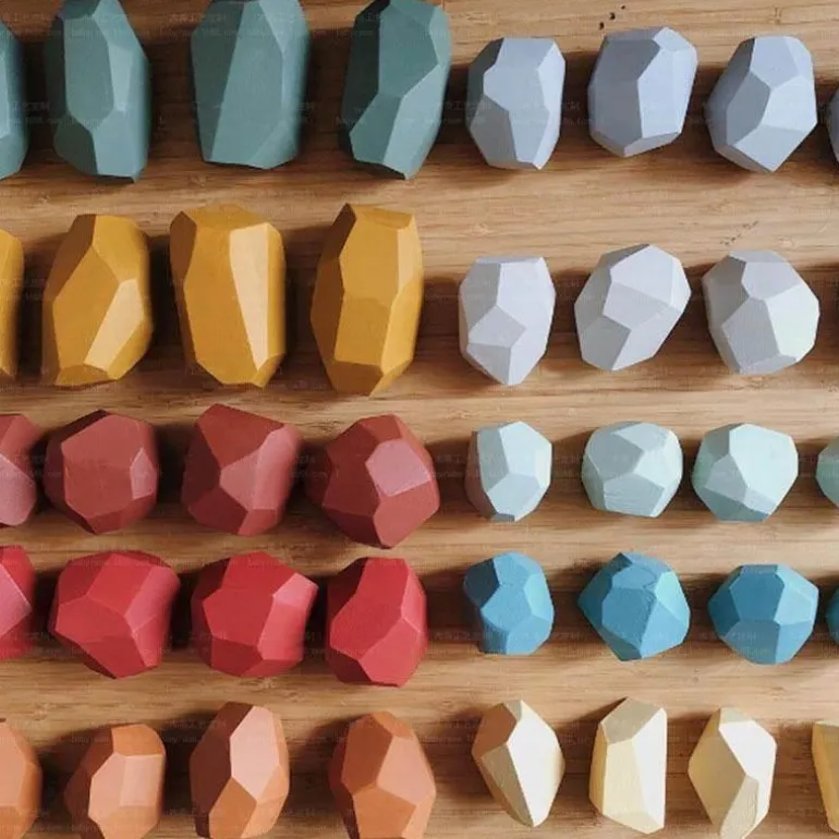 Buntes Stapelspiel aus Holz – Intelligentes Spielset für Kinder