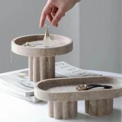 Carlotta Travertin-Tablett