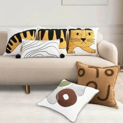 Cartoon Tiger Kissenbezug - Bestickte Schlafzimmerdekoration aus Baumwolle