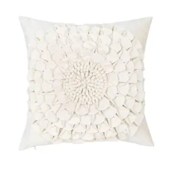 Chrysanthemum Patchwork Kissenbezug – Elegantes Blumendesign