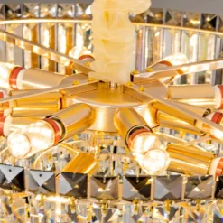 Clara Kronleuchter – Elegante moderne Leuchte