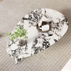 Couchtisch aus Jessamine-Marmor – Elegantes, modernes Herzstück