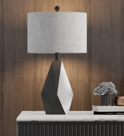 Crystal Noir Table Lamp - Elegant Decorative Lighting