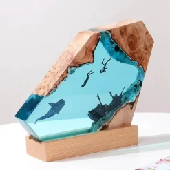 Deep Ocean Resin Nachtlampe - Dekoratives LED-Ozeanlicht