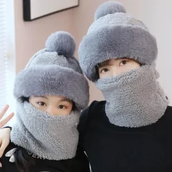 Dickes Wintermütze- und Schal-Set – warme, kuschelige Accessoires