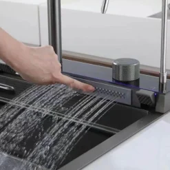 Digitaler Smart Wasserhahn - Multifunktionales Regenwasserbecken