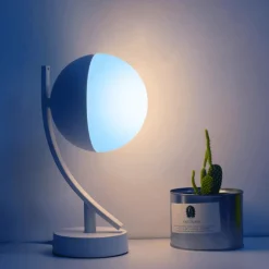 Dimmbare LED-Schreibtischlampe – Elegante, intelligente Sprachsteuerung