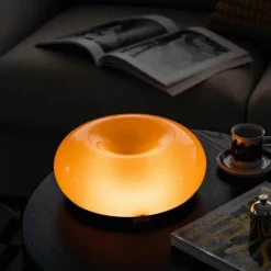 Donut-Tischlampe – Süße, von Desserts inspirierte Beleuchtung