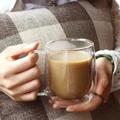 Doppelwandiger Kaffeebecher aus Borosilikatglas – hitzebeständiger Becher