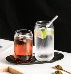 Dosenförmiges Trinkglas-Set mit Deckel und Strohhalm - Ästhetische Becher