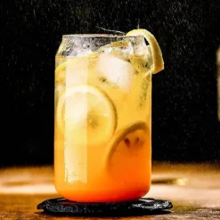 Dosenförmiges Trinkglas-Set mit Deckel und Strohhalm - Ästhetische Becher